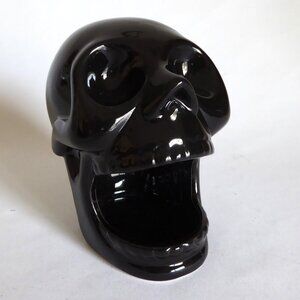 BOSTON WAREHOUSE KITCHEN BLACK CERAMIC SKULL SCRUB CONTAINER HOLDER (NEW)